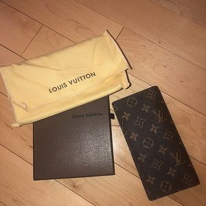 Louis Vuitton Monogram Canvas Long Bi-Fold Wallet
